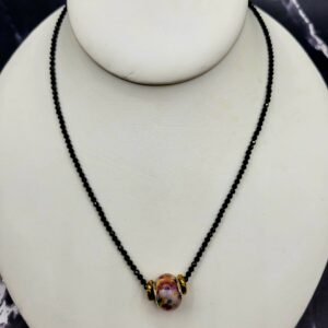 Black spinel necklace with lamp bead