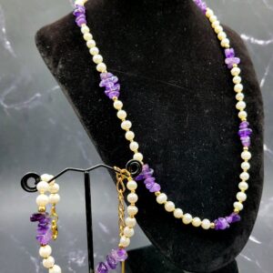 Amethyst and pearl suite